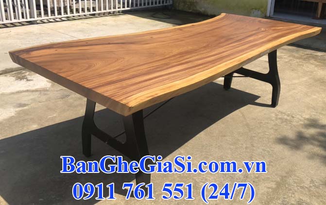 Mua bàn gỗ nguyên tấm chất lượng